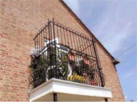 Aarons Gates and Railings Image